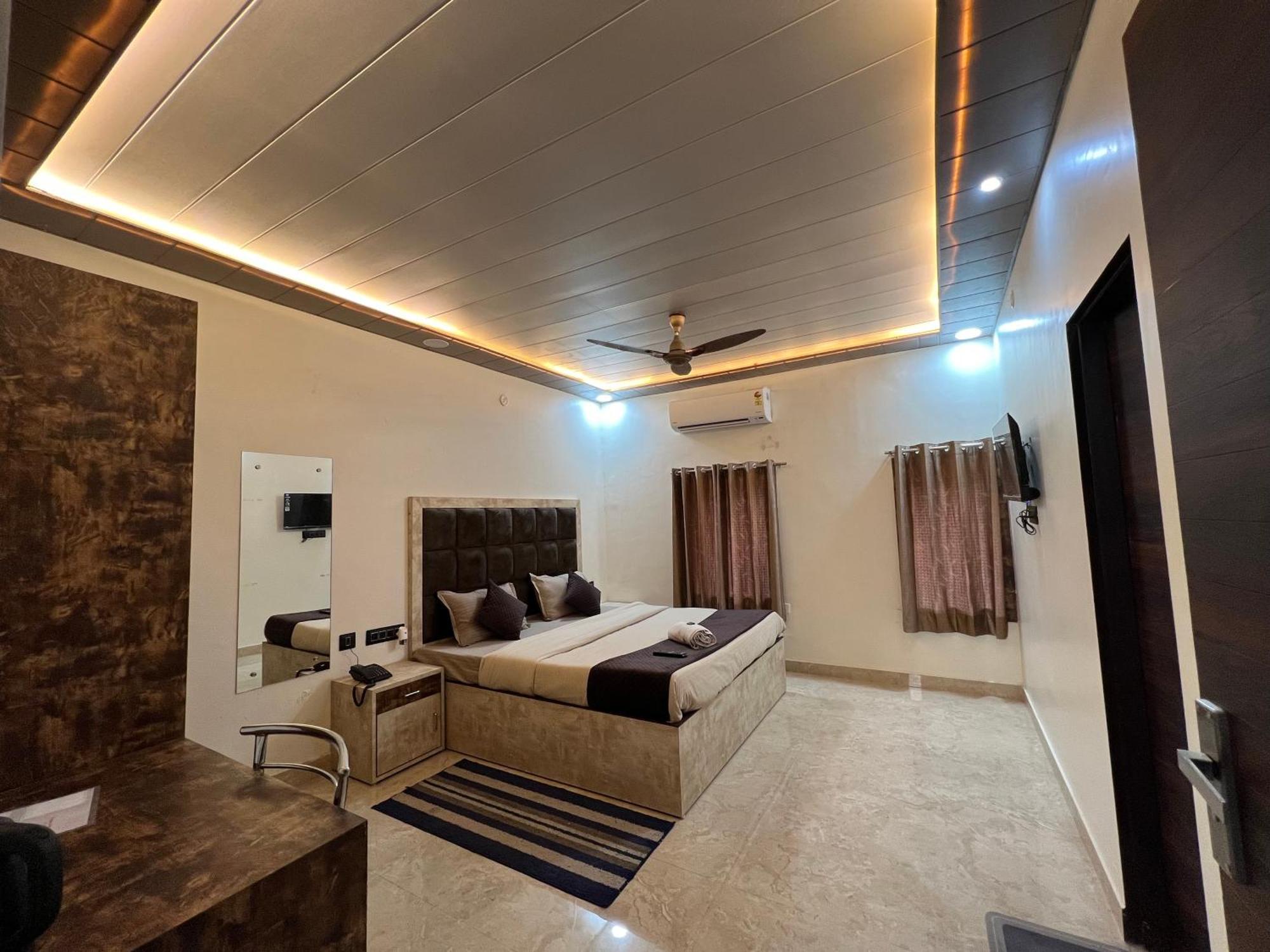 Govindam Royal Stay Divisione di Divisione di Jaipur Esterno foto