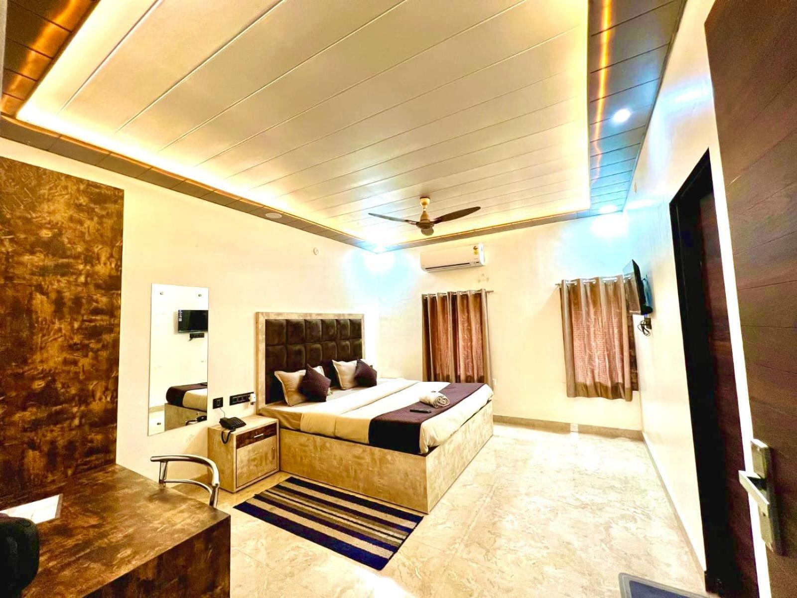 Govindam Royal Stay Divisione di Divisione di Jaipur Esterno foto